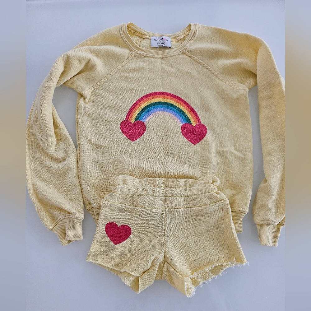 Wildfox kids sweater shorts set size 4 yellow 💛 rainbow set